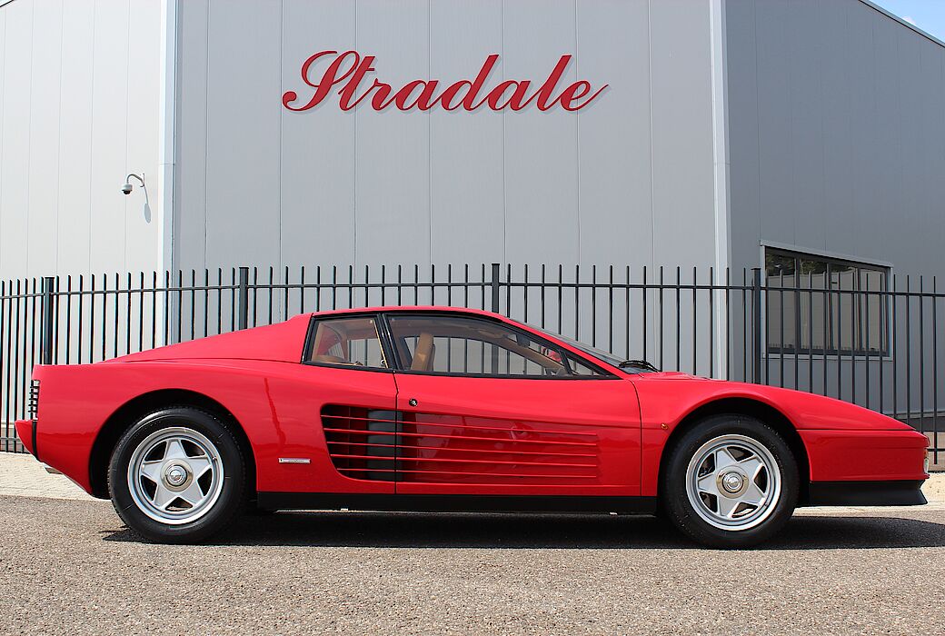 Ferrari Testarossa 1986