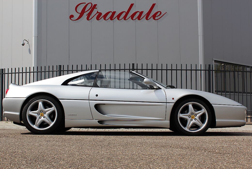 Ferrari F355 GTS 1998 Argento