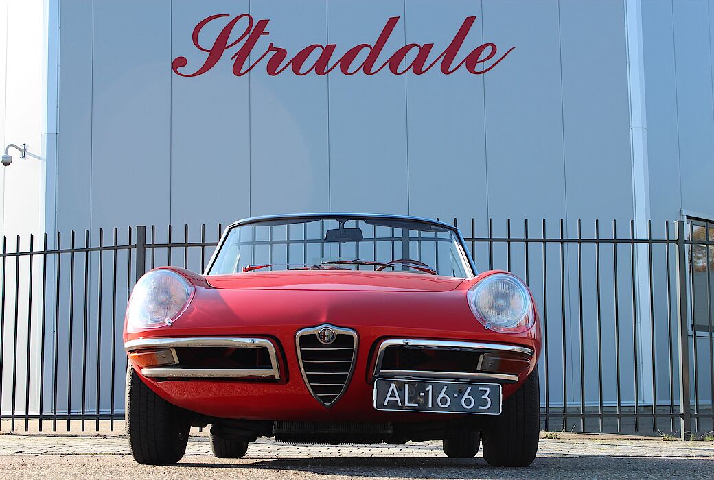 Alfa Romeo Duetto Spider 1750