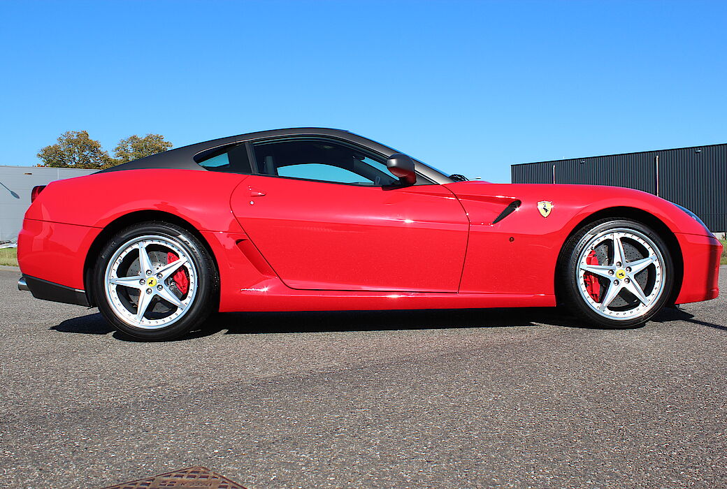 Ferrari 599 GTB Fiorano 2007 Rosso