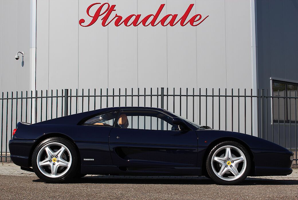 Ferrari F355 GTB 1998 Pozzi