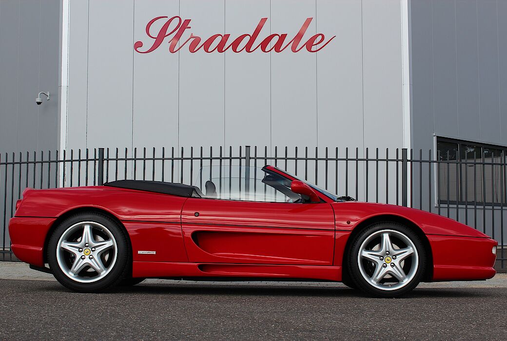 Ferrari F355 Spider 1997 Rosso