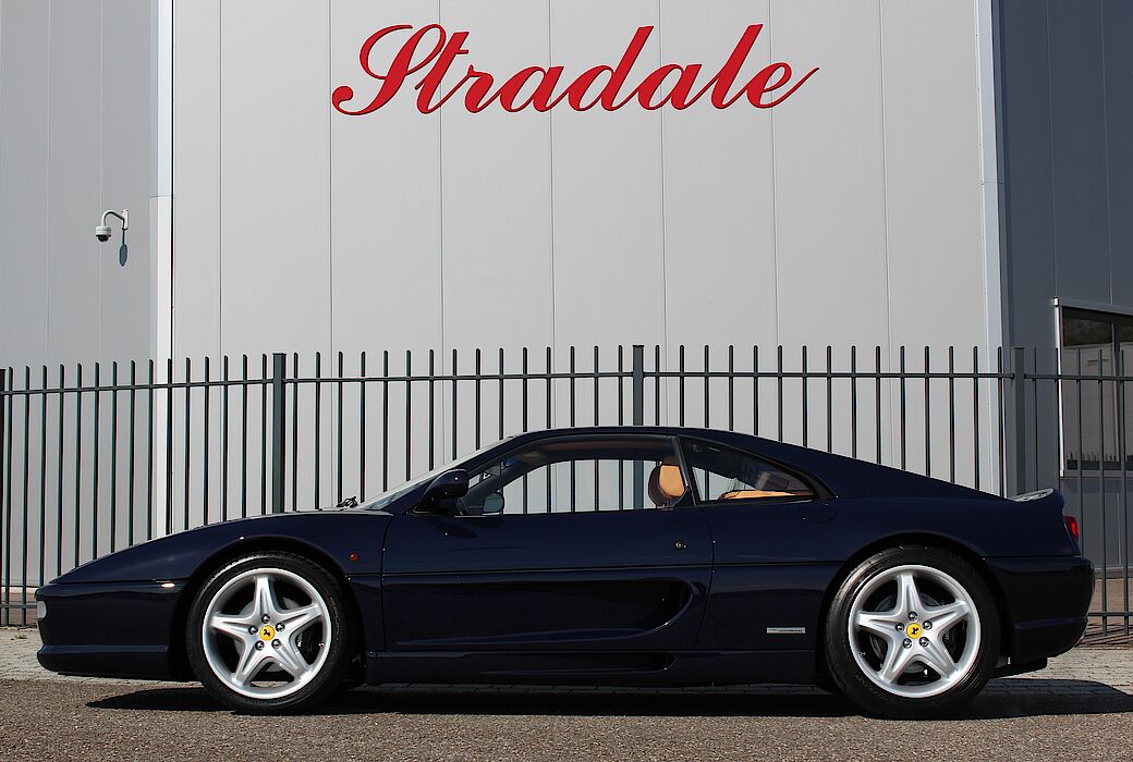 Ferrari F355 GTB 1998 Pozzi