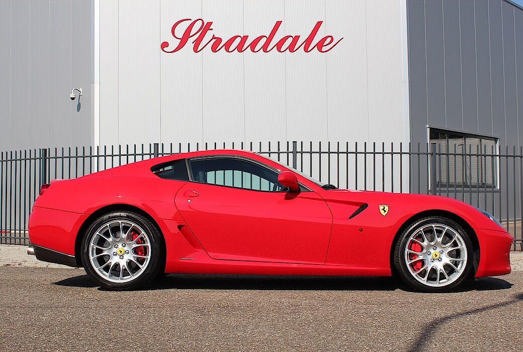 Ferrari 599 GTB Fiorano 2007 Rosso