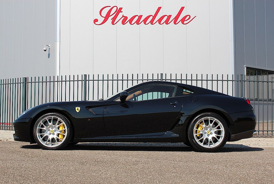 Ferrari 599 GTB Fiorano 2007 Nero