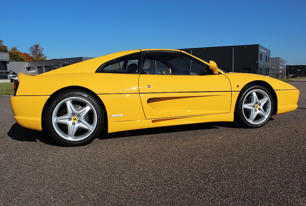 Ferrari F355 GTS Giallo 1996